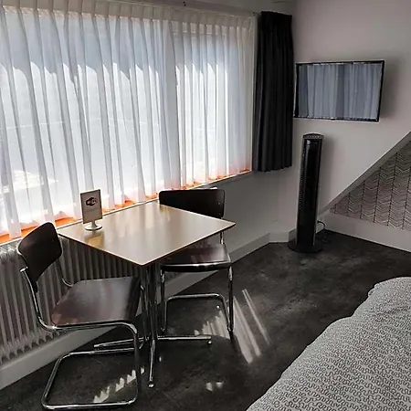 Hoogland Aan Zee 3*