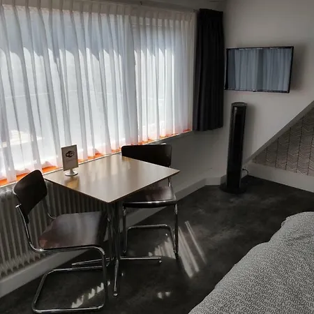 בית הארחה Hoogland Aan Zee